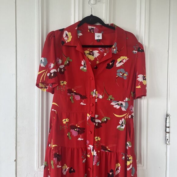 Cabi Afternoon Dress #6218 Red floral Pattern Medium Retail: $158 2 Pockets - Picture 2 of 12